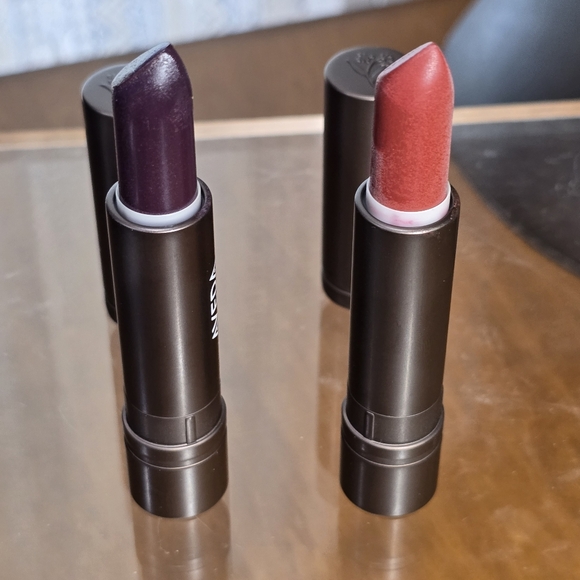 Aveda Bold Red and Deep Purple Lipstick Duo (2 Full Sized Lipsticks) - Picture 7 of 8